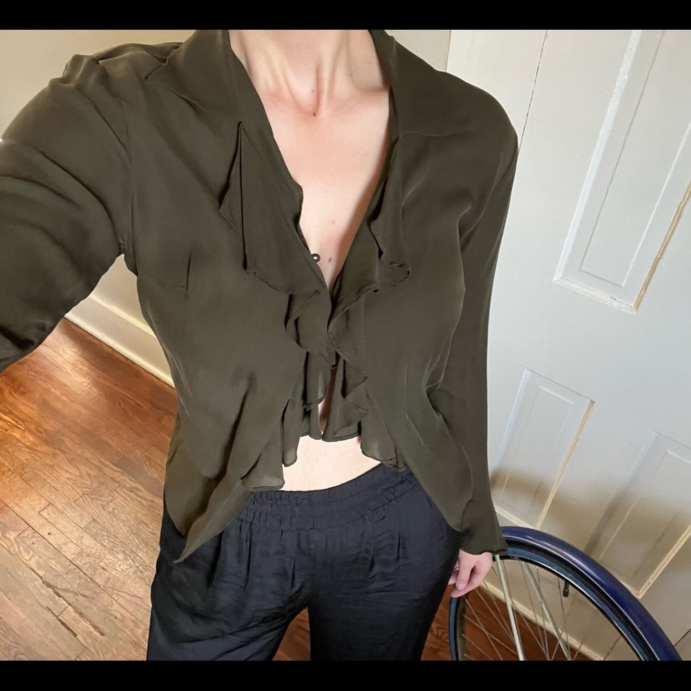 Vintage Ralph Lauren - 100% silk Open front ruffle top - 6